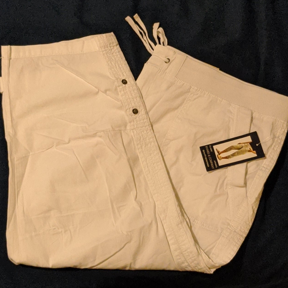 🏷️NWT 🏷️ Khakis & Company Convertible Capris